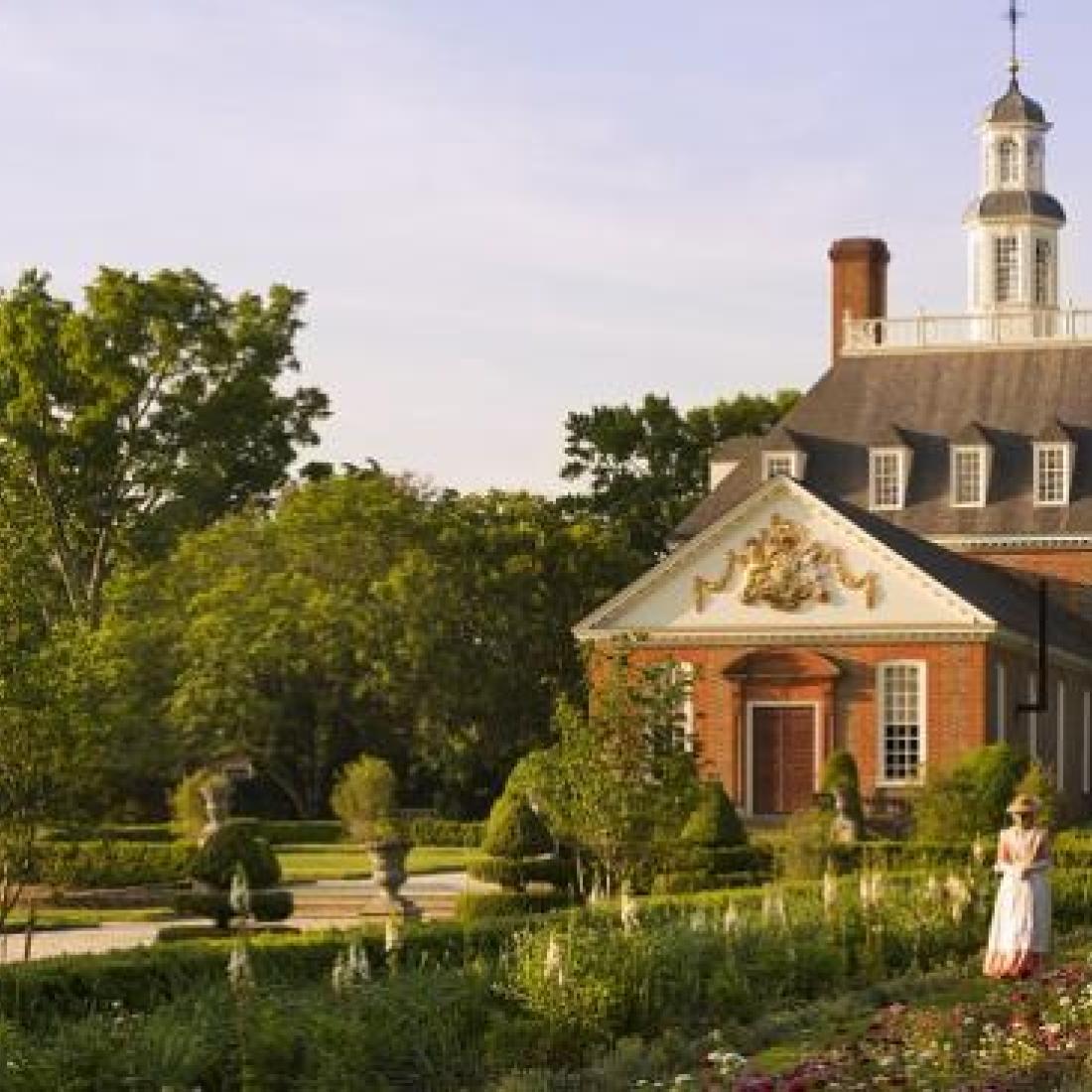 Colonial Williamsburg Governors Palace gardens
