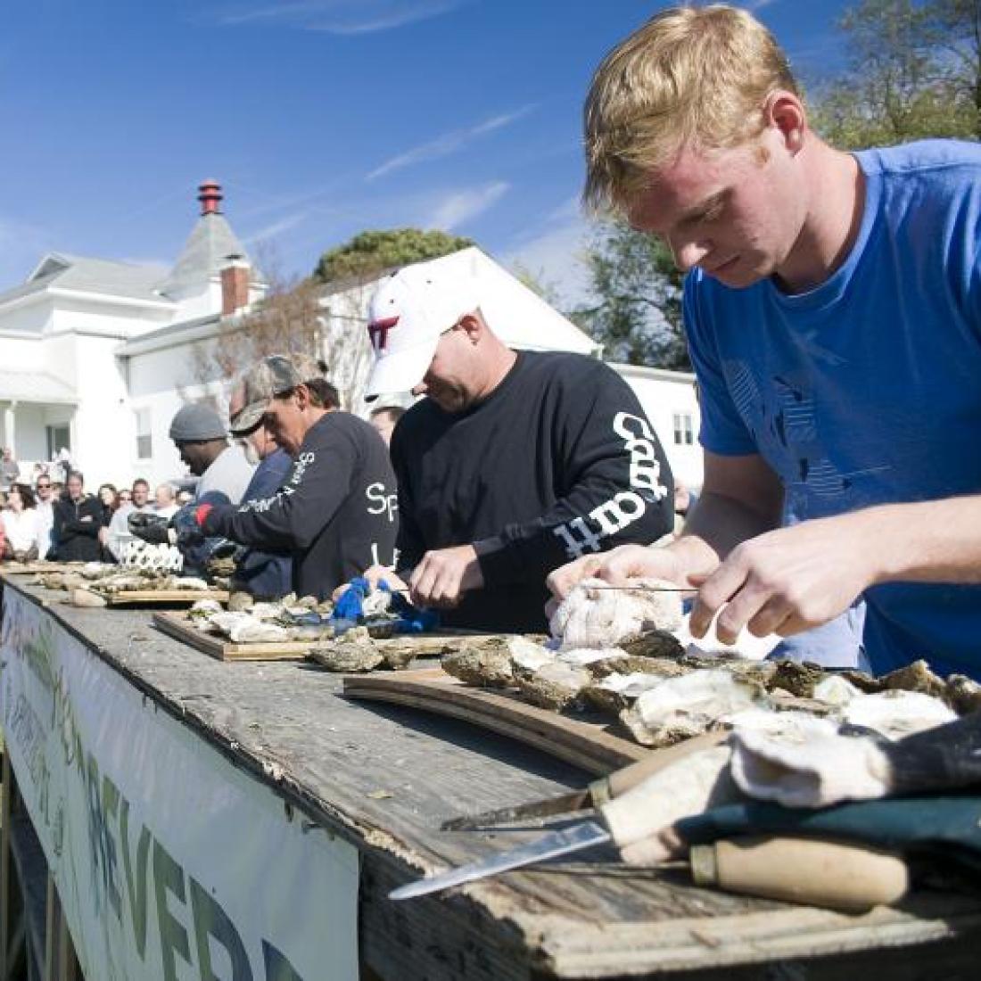 Oyster shucking competition